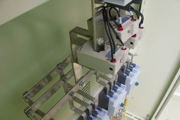 东城街道控制箱-3683讲讲控制箱的使用特点